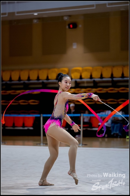 2018-11-11 Rhythmic Gym 1635