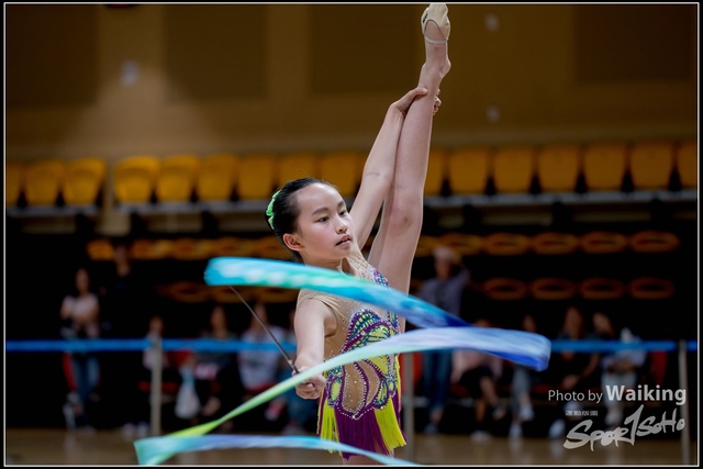 2018-11-11 Rhythmic Gym 1846
