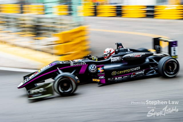SP1_3390