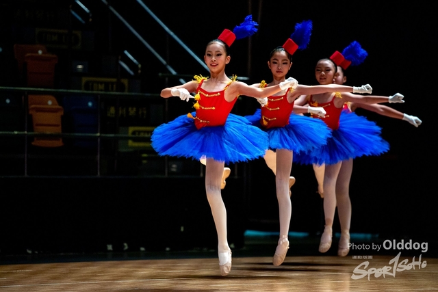 AsiaDance64