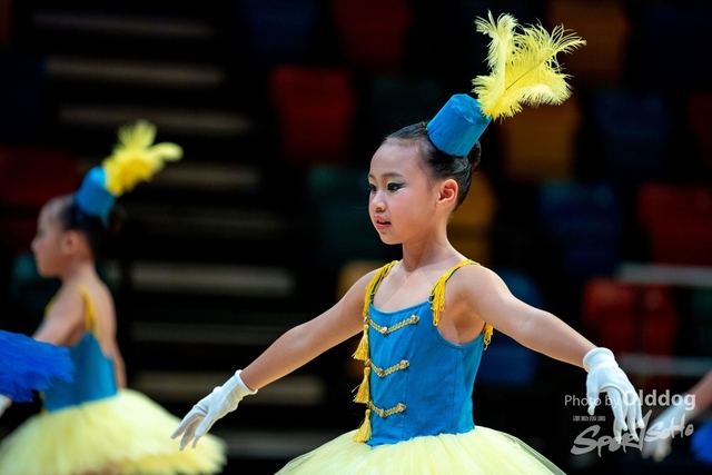 AsiaDance73
