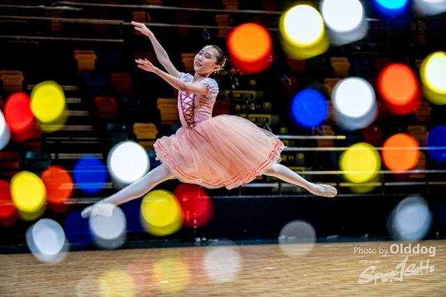 AsiaDance208