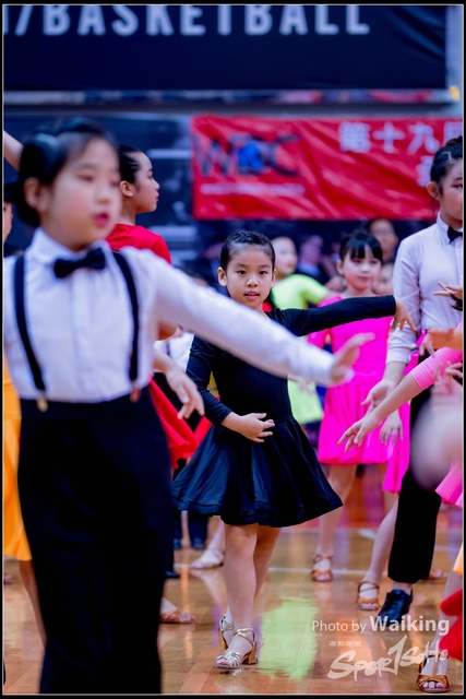 2018-12-02 Dance 0073