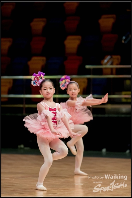 2018-12-02 Dance Festival 0290