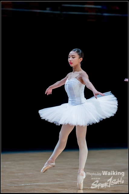 2018-12-02 Dance Festival 0303