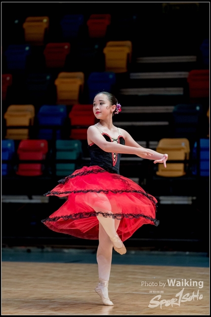 2018-12-02 Dance Festival 0700