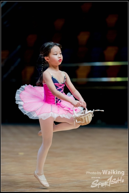 2018-12-02 Dance Festival 0721