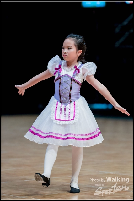 2018-12-02 Dance Festival 0750