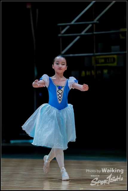 2018-12-02 Dance Festival 0823
