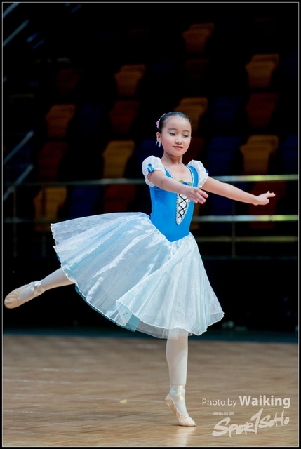 2018-12-02 Dance Festival 0833