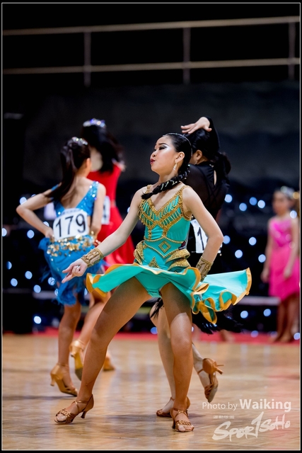 2018-12-21 Dance 1043