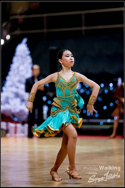 2018-12-21 Dance 1085