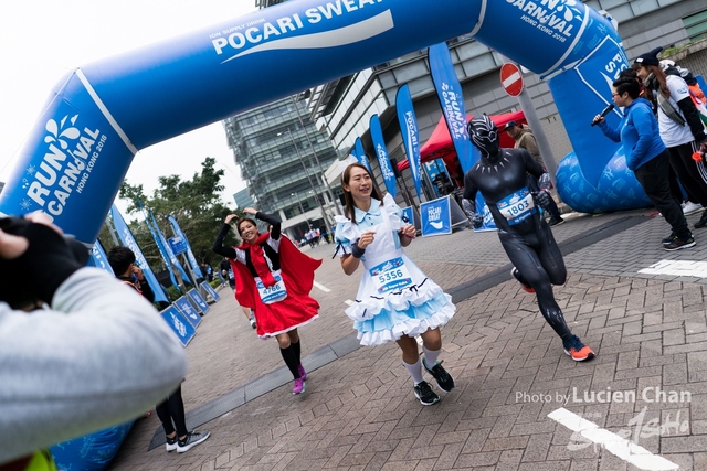 2018-12-30 Pocari Sweat Run Carnival 2018-484