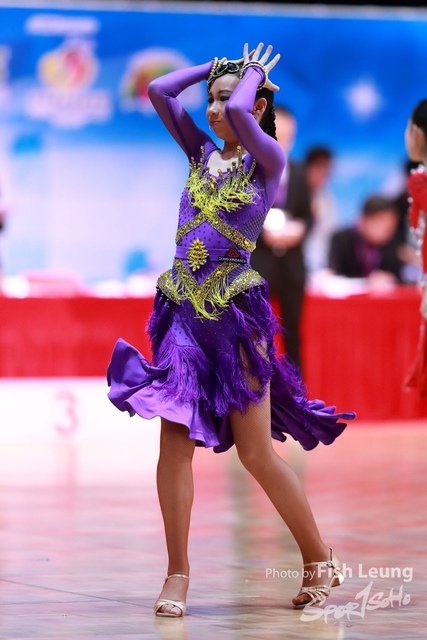 AW9I1587