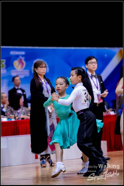 2018-12-23 Dance 0215