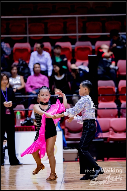 2018-12-23 Dance 0245