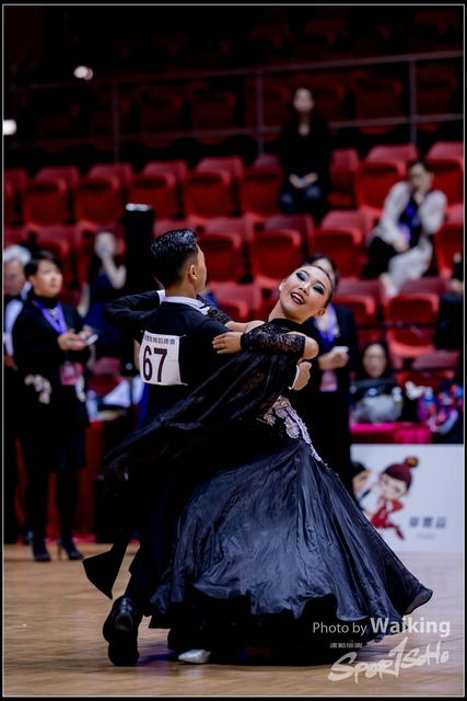 2018-12-23 Dance 0405