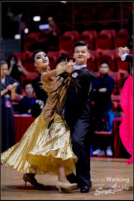 2018-12-23 Dance 0413