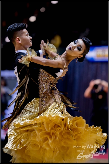 2018-12-23 Dance 0423