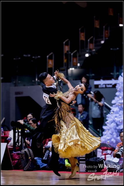 2018-12-23 Dance 0434
