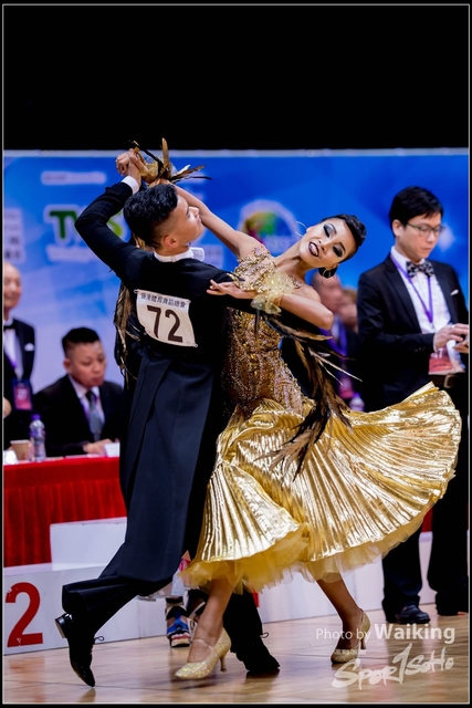 2018-12-23 Dance 0435