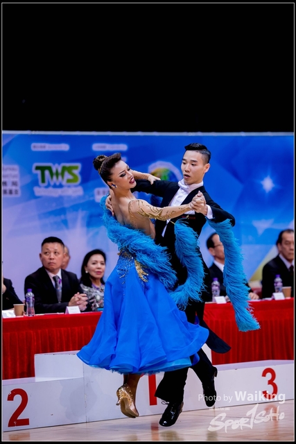 2018-12-23 Dance 0481