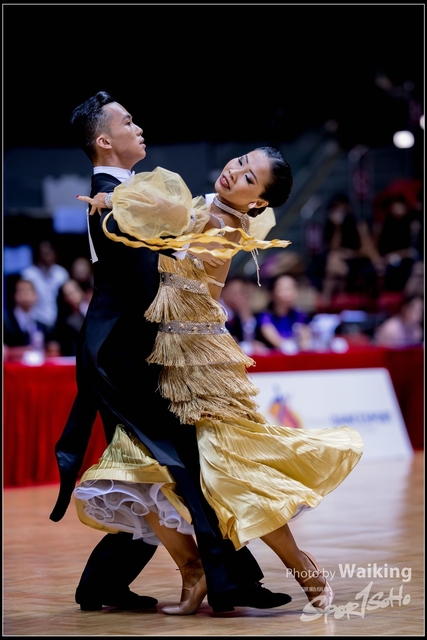 2018-12-23 Dance 0519