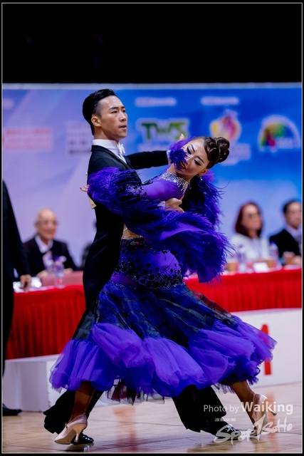2018-12-23 Dance 0532