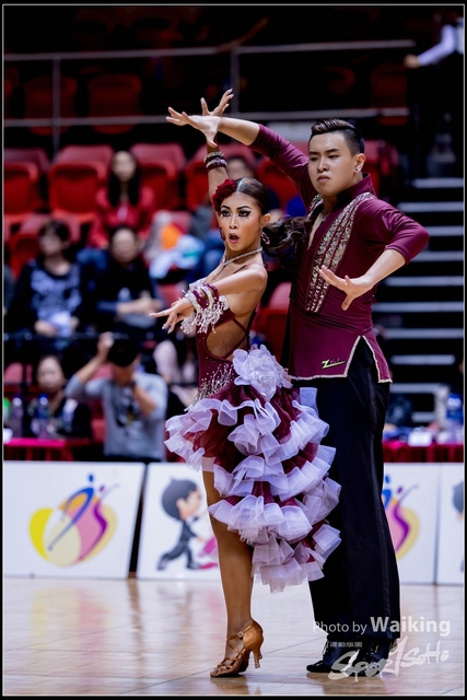 2018-12-23 Dance 0589