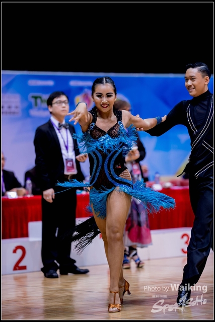 2018-12-23 Dance 0605