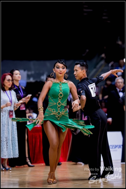 2018-12-23 Dance 0612