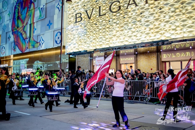20190205 Parade 1083