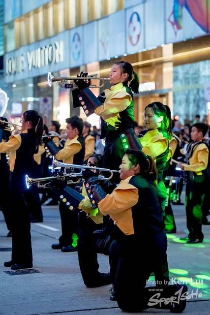 20190205 Parade 1084