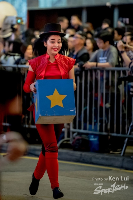 20190205 Parade 1119