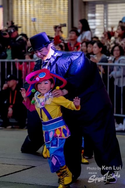 20190205 Parade 1196