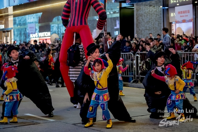 20190205 Parade 1202