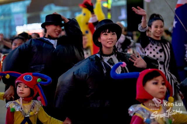 20190205 Parade 1208