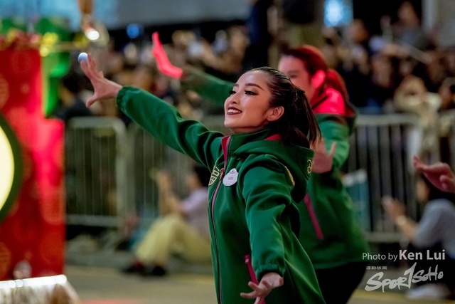 20190205 Parade 1321