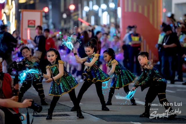20190205 Parade 1372
