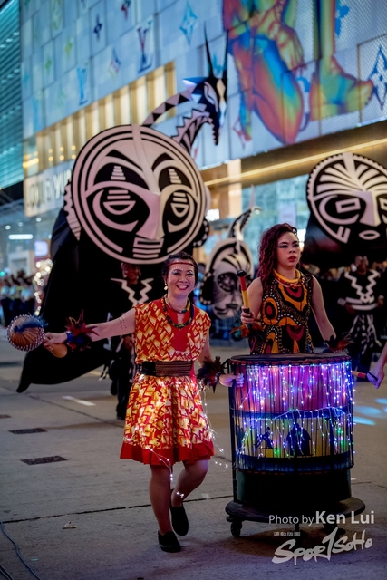 20190205 Parade 1416