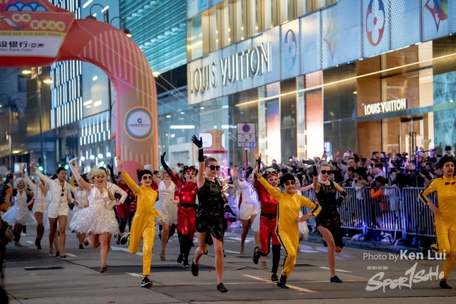 20190205 Parade 1419