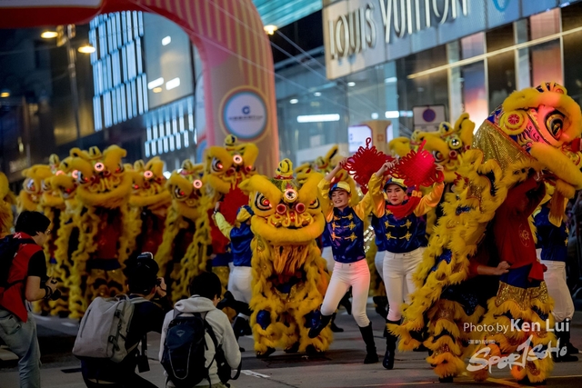 20190205 Parade 1440