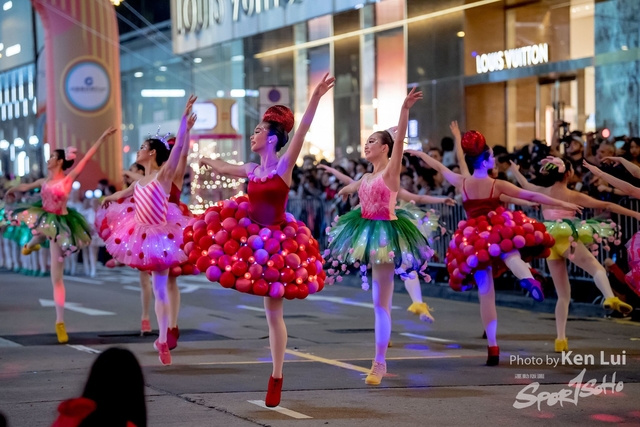 20190205 Parade 1446