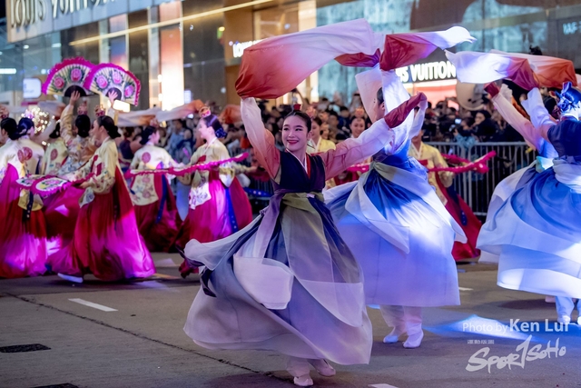 20190205 Parade 1496