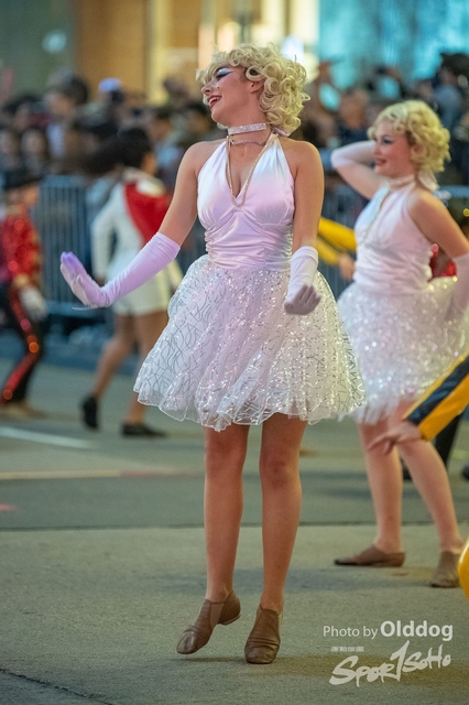NightParade-541