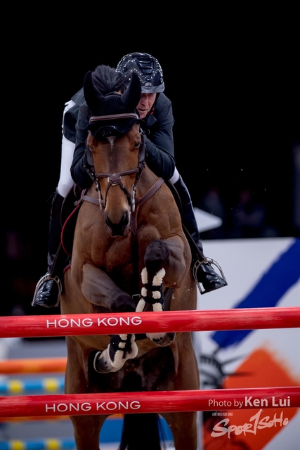 20190216 Longines M 1051
