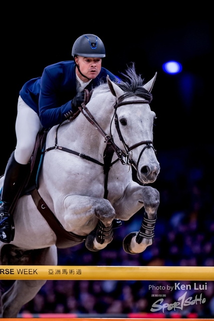 20190215 Longines 1240