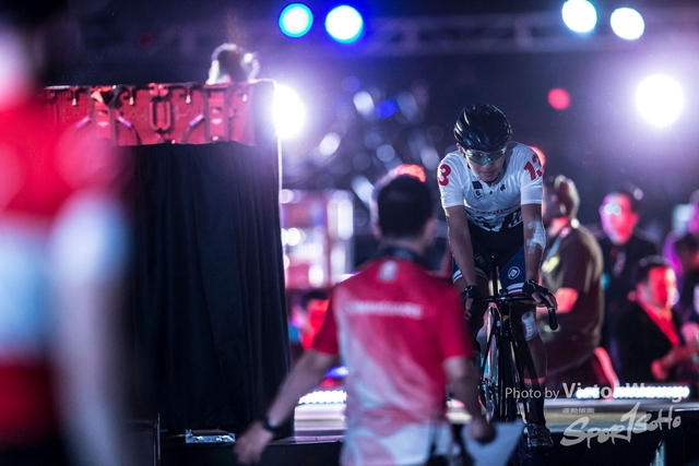 Sixday_0012