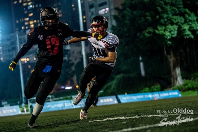 AmericanFootball-59