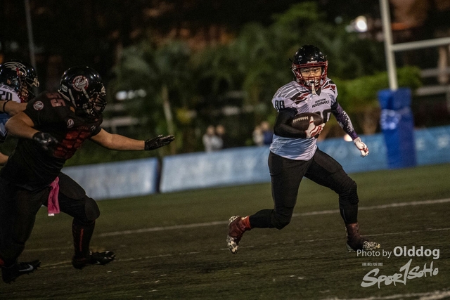AmericanFootball-61